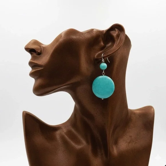 Elegant Turquoise Dangle Earrings - Picture 1 of 7